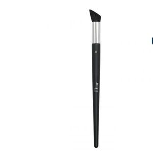 Dior Brush N°22❤️